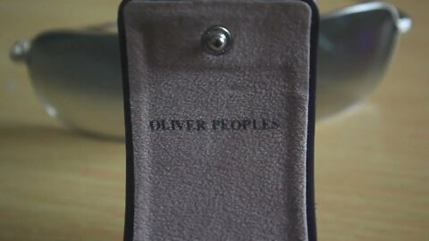 RARE ITEM OLIVER PEOPLES FARRELL OV1003S VFX PHOTOCROMIC SAPHIRE BLUE