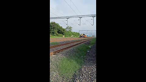 Heritage train leaving from Vadodara yard #train #trains #leave #vadodara #new #yard #today