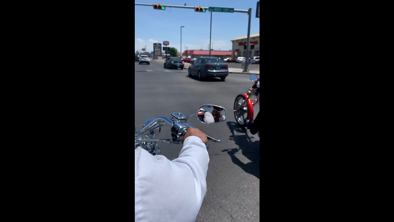 Dusty Tales - 2001 Harley-Davidson Switch Blade