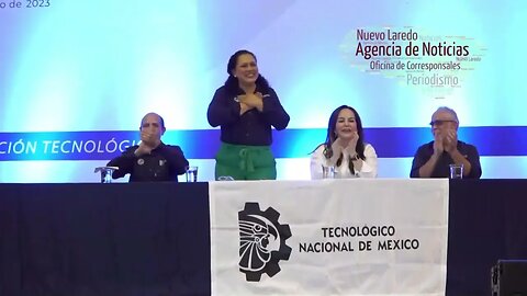 Estudiantes agradecen apoyo a Carmen Lilia Canturosas