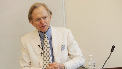 Best-Selling Writer Tom Wolfe Dies At Age 88