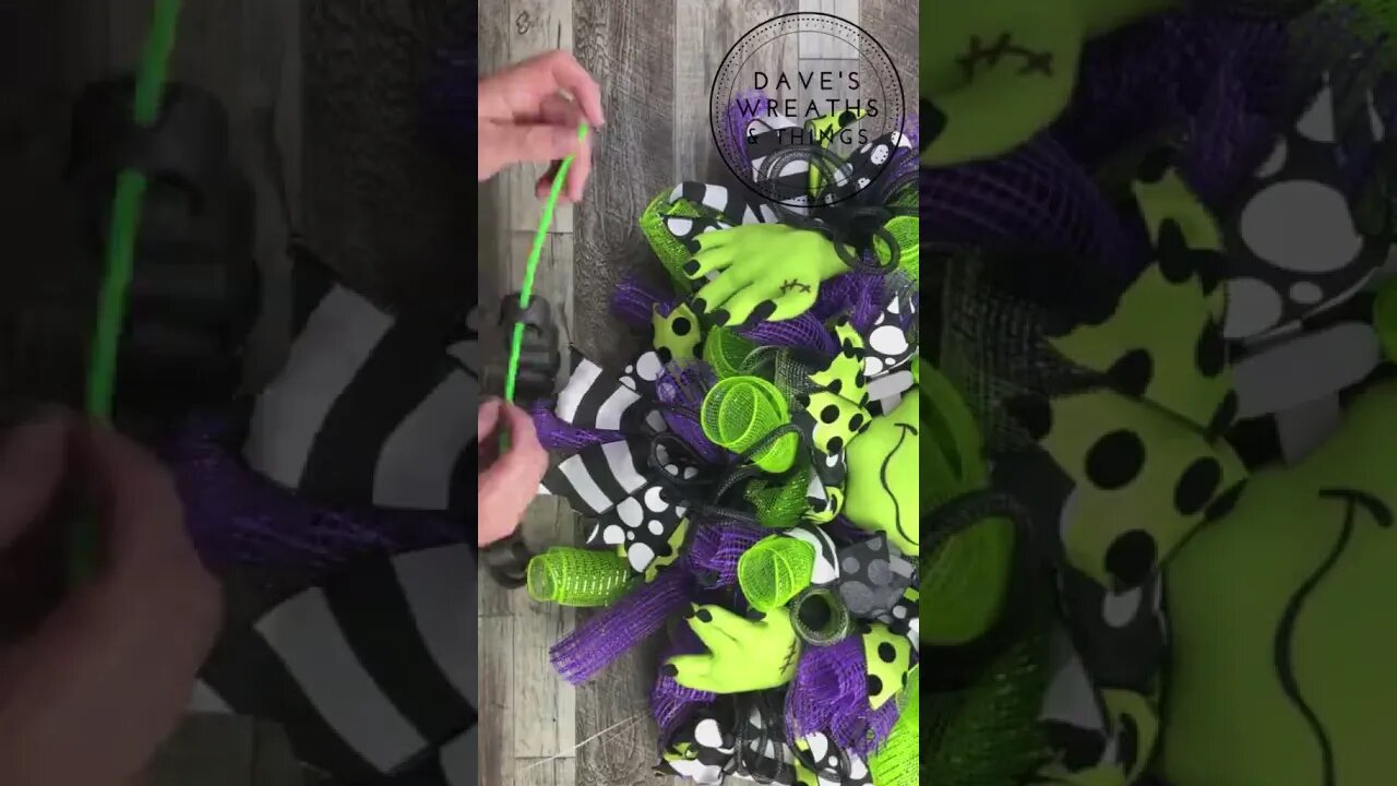 Frankenstein Wreath for Halloween - Shorts - Halloween DIY - Wreath DIY #halloweenwreath