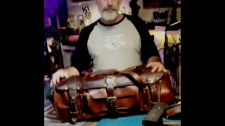 +i made a LEATHER DUFFEL BAG!