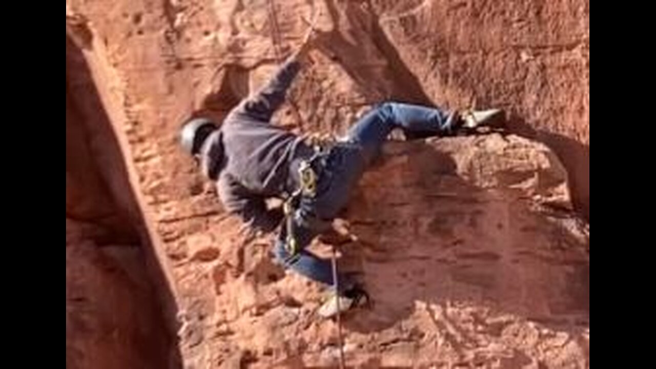 Red Rock TR Climbing Beta Series E24: The Playground: Dirty Little Girl (5.10d)