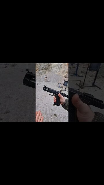 Alien pistol - low bore axis