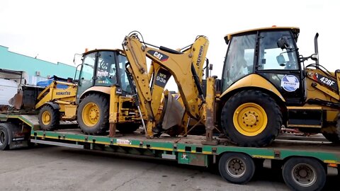 The first construction equipment is on its way from Russia to Donbass