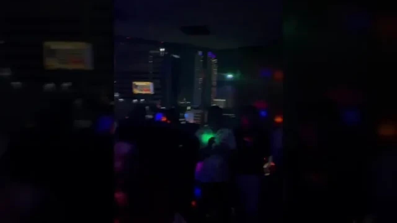 Happy ini aja