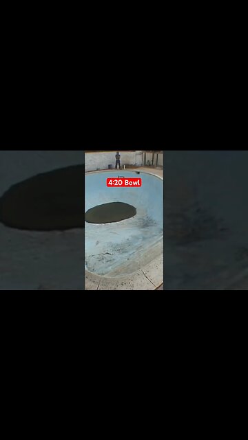 Massive Backyard Bowl for Skateboarding #tobyburger