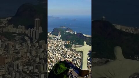 Christ the Redeemer looking over Rio De Janeiro, BRAZIL