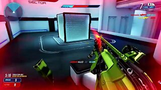 SPLITGATE - Retro Team Deathmatch Gameplay