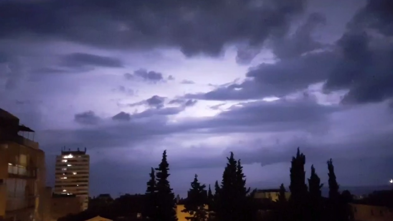 Light show iznad Splita