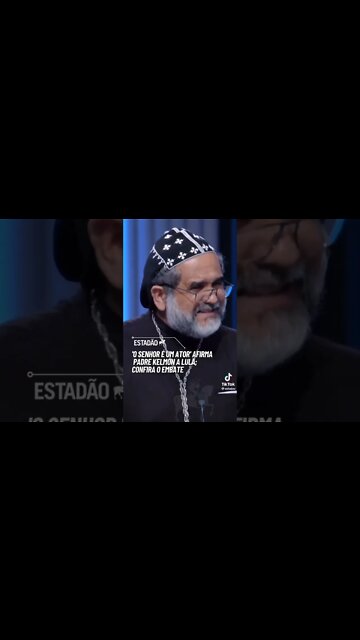 "O senhor é um ATOR" afirma padre Kelmon a LULA 😅🤣 #shortsvideo #eleições2022