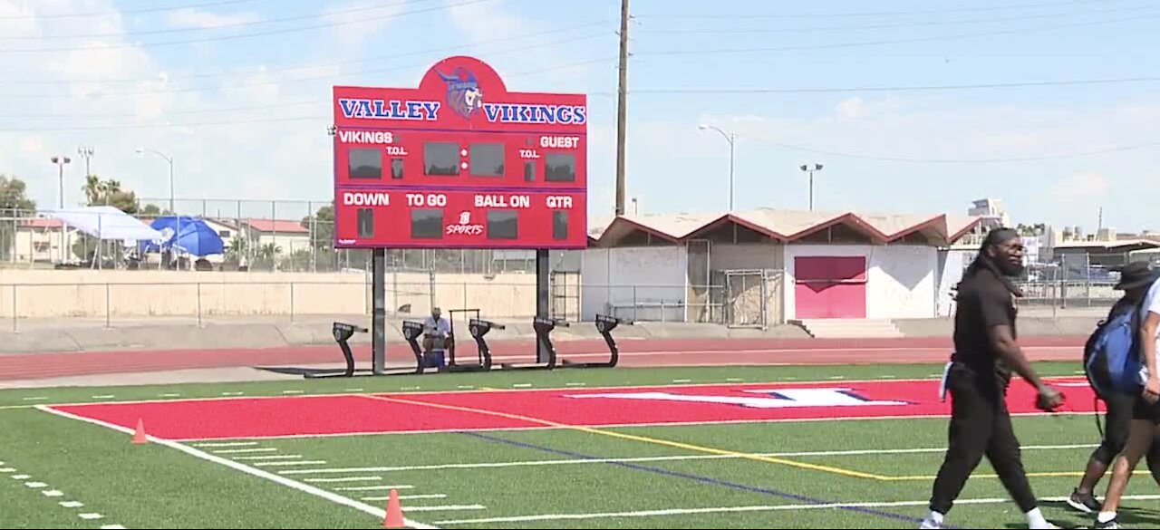 Raiders host development event for Las Vegas-area high school football teams