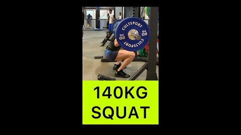 140KG SQUAT AT 73KG BODYWEIGHT | Natural Shredded and Strong Physique #shorts