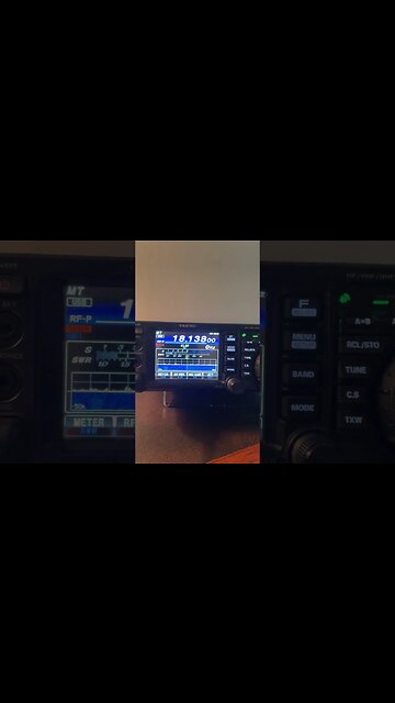 HI8AN Annabel & HI8D David working POTA