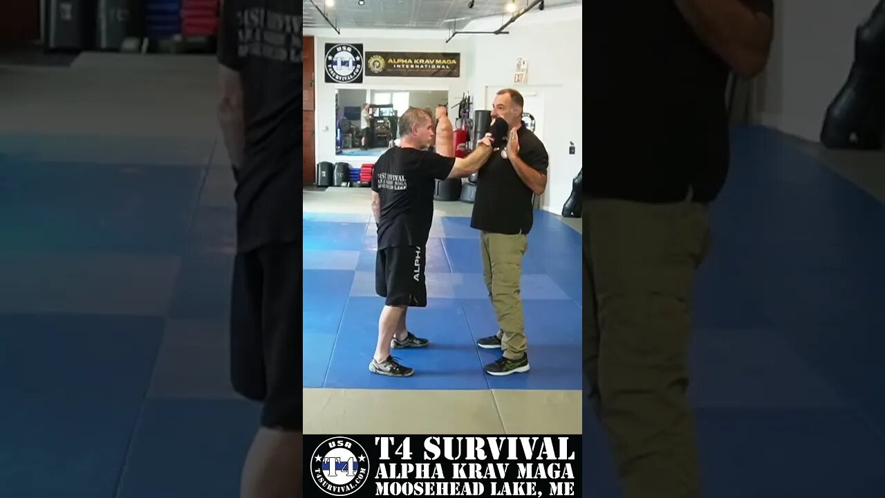 When you have to defend a knife attack mindset #selfdefense #kravmaga #jamiearute #knifedefense