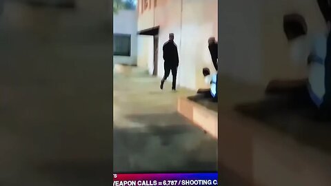 Handcuffed Guy Runs Away From Security