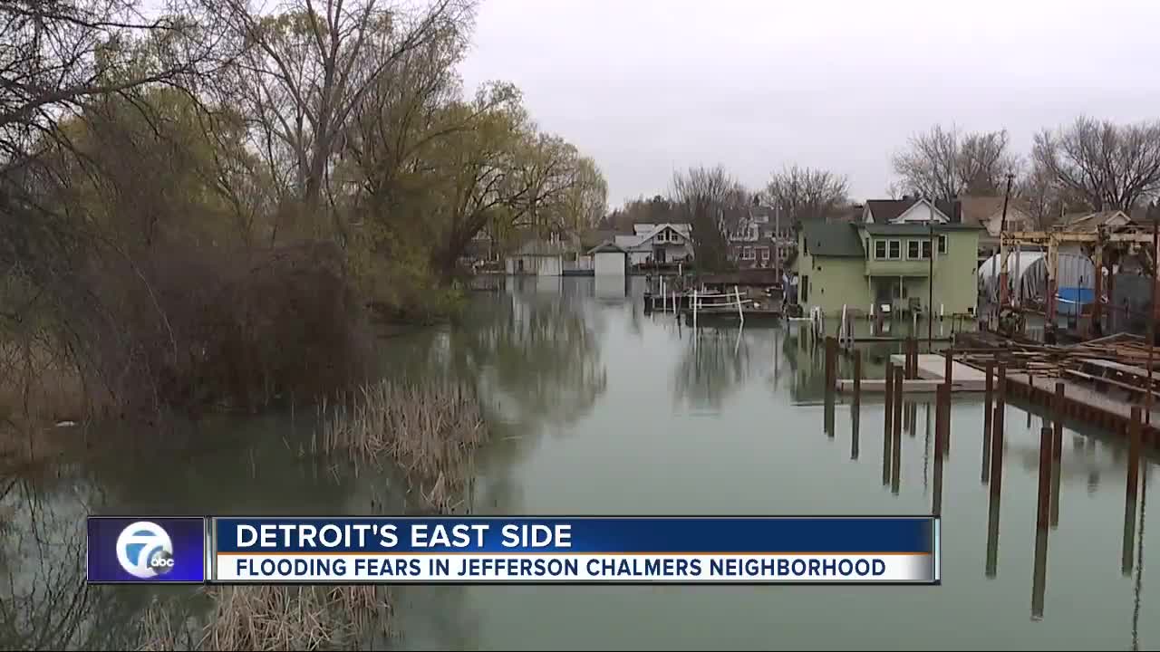 Flooding fears in Jefferson-Chalmers neighborhoos