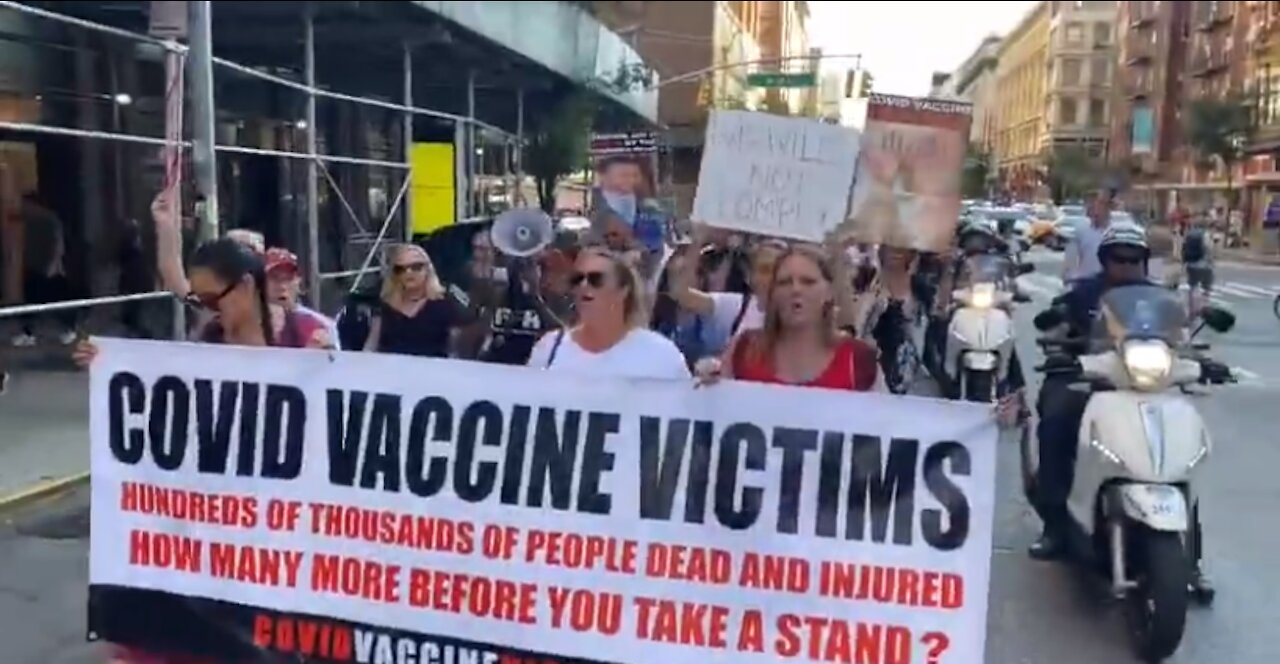 Victimele Vaccinului Covid - Demo in Times Square New York City