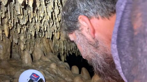 Berry Spring Cave Inside a Unseen front room