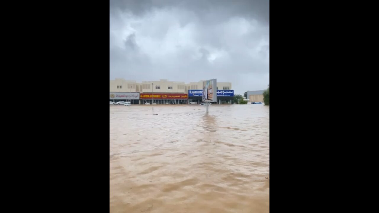 Whole city in water ! Heavyset rain