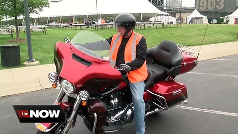 'LiveWire' motorcycle rolls into Harley-Davidson Museum