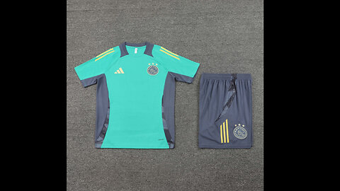 👉🏻⚽️ 2024/25 Ajax Adult Green Short Sleeve Training Kit