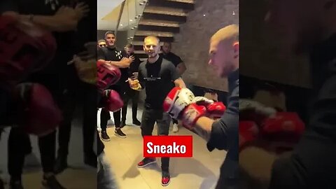 Sneako Getting Dropped In Sparring #sneako #boxing