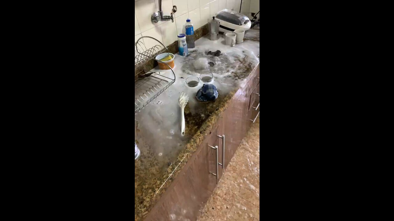 My sink overflowing