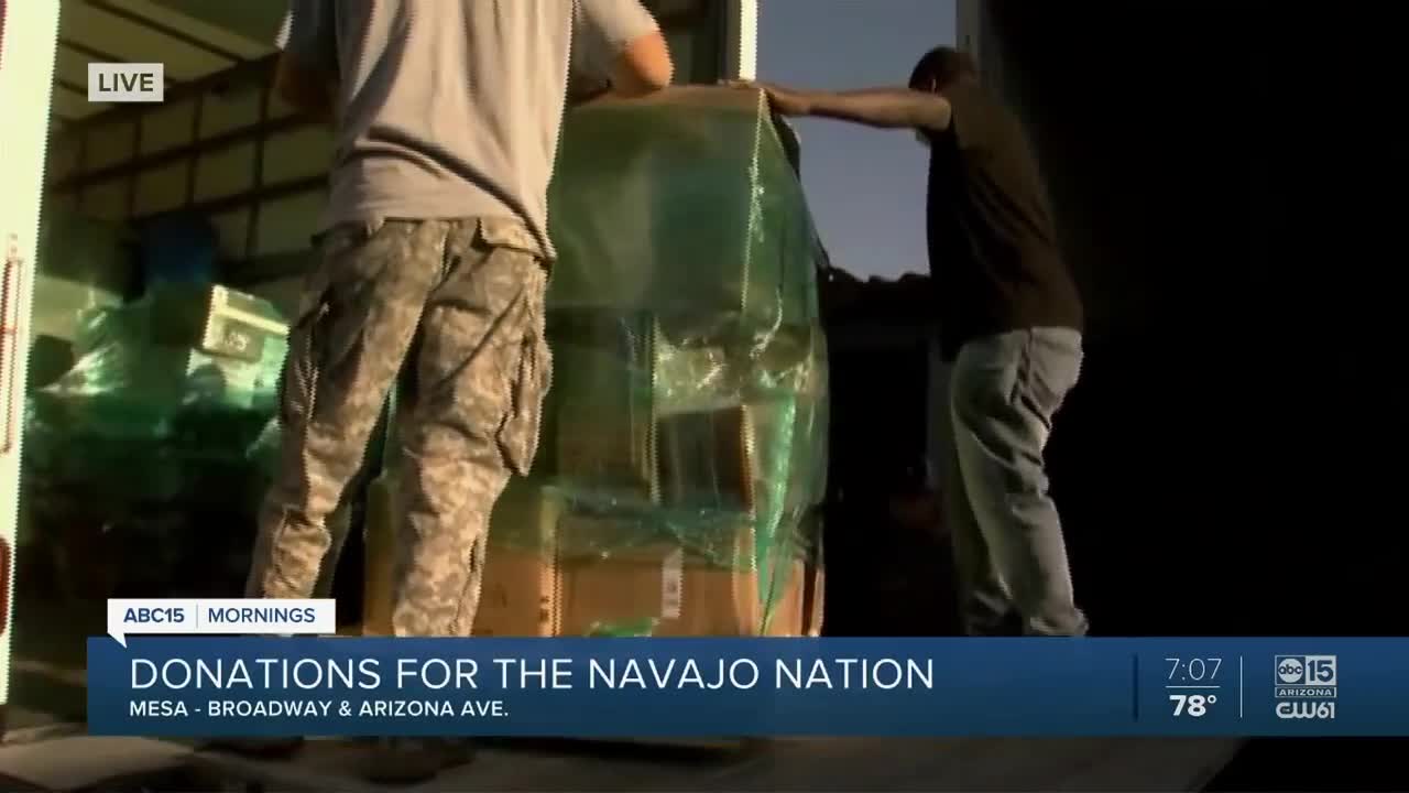 Community delivering truck loads of supply to Navajo Nation