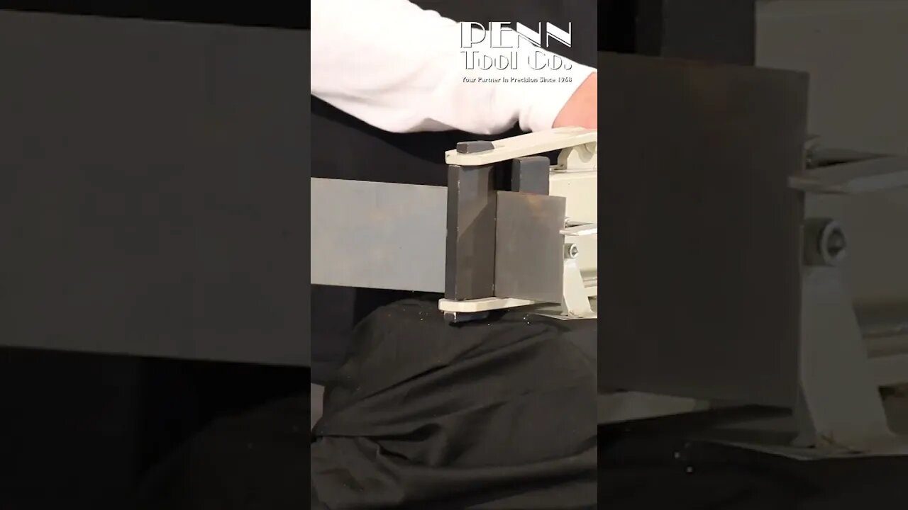 Easily bending a flat metal bar