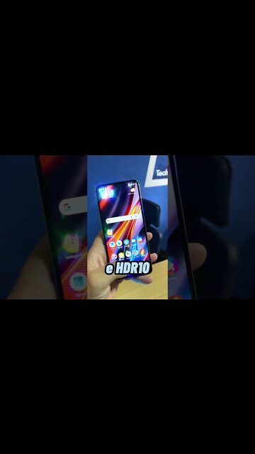 IPHONE PERTO DESSE XIAOMI PASSA VERGONHA!