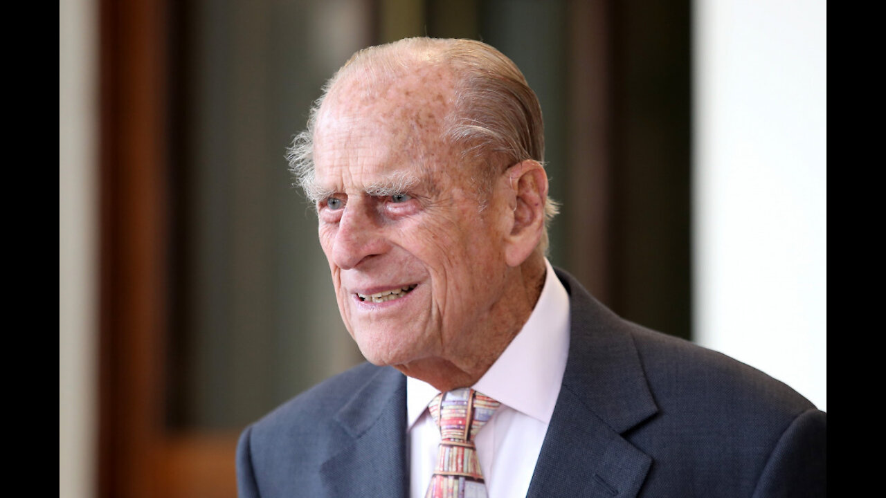 Burberry postpones Women's Fall 2021 Show following Prince Philip's passing