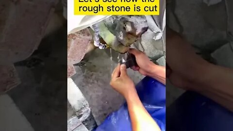 Look at the cutting process of amethyst Video By fantastic crystal2