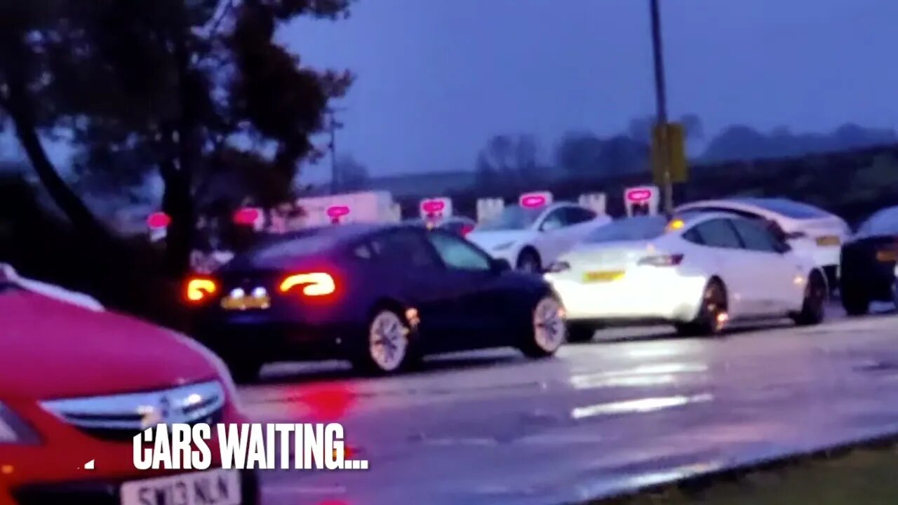 Teslas queue to charge at Tebay Services, Dec 27th 2022