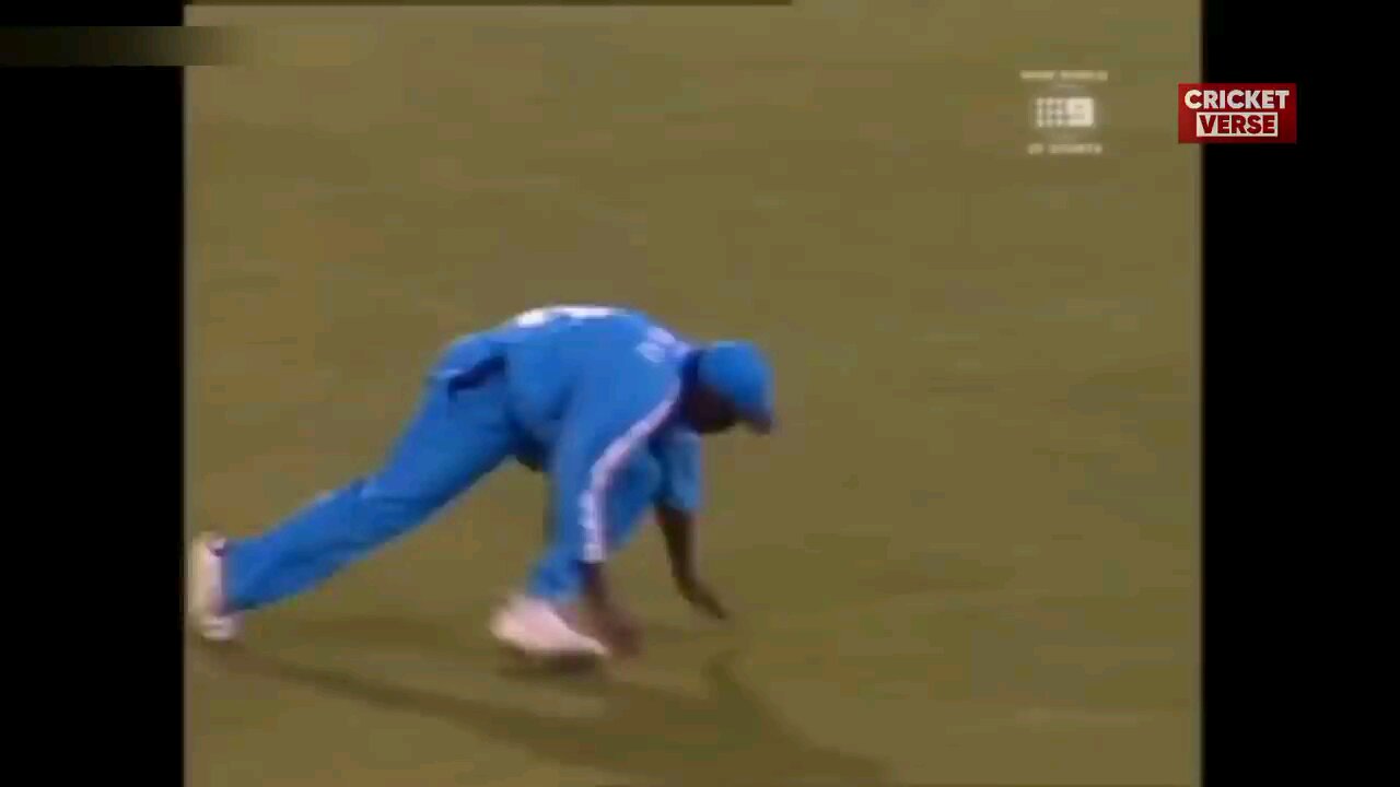 Top 10 funniest fielding in cricket history #tranding #foryou #foryourpage #funny #cricketworldcup