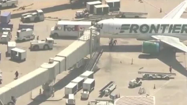 Frontier Airlines employee stabs, kills coworker