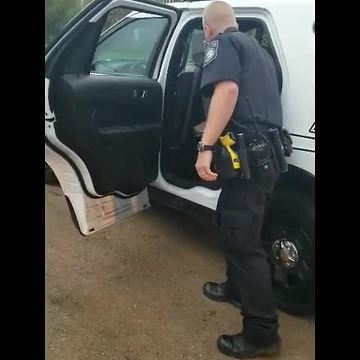 Platteville officers rescue trapped fawn. release into wild