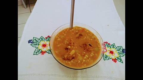 SOPA DE MACARRAO COM FEIJAO DA NONA