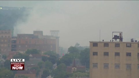 South side fire engulfs two vacant buildings