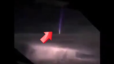 Lightning discharging upward taken from an aircraft [Mysterious]