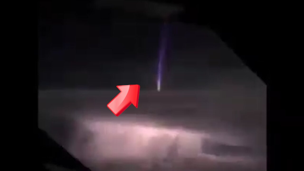 Lightning discharging upward taken from an aircraft [Mysterious]