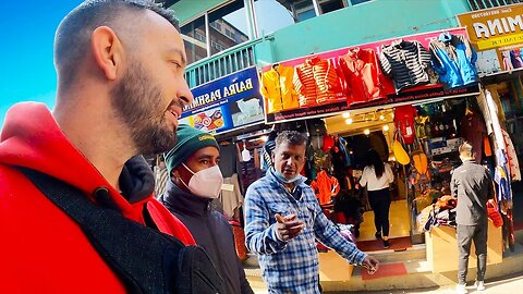 AVOID these men in Kathmandu! 🇳🇵 REAL LIFE JUNK MAIL