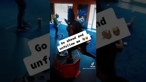 If you’re one of those guys who loves to sell her a dream 👑