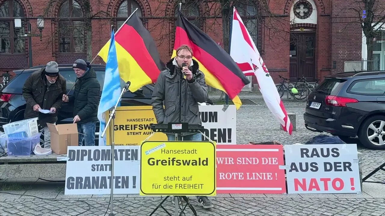 Greifswald - Andreas mit seinem Redebeitrag 17-04-2023