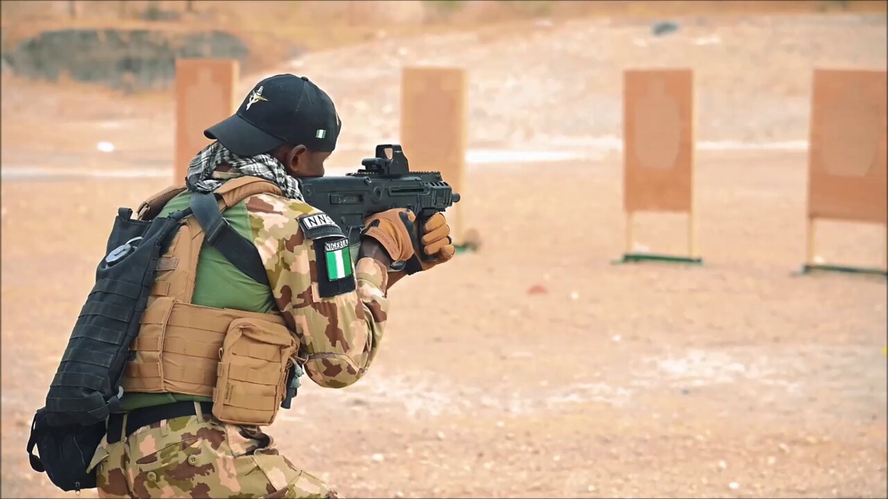 British Soldiers Conduct Live-Fire Range with Nigerian Troops - Flintlock 20