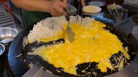 Taiwanese Street Food Egg Fried Rice 鐵板蛋炒飯 9