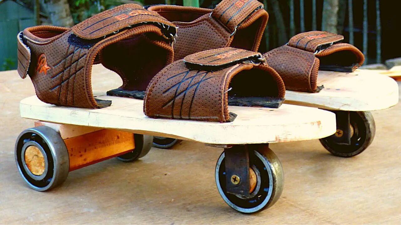 How to Make Wooden Sandals Roller Skates/ Bearing Skating Shoes.