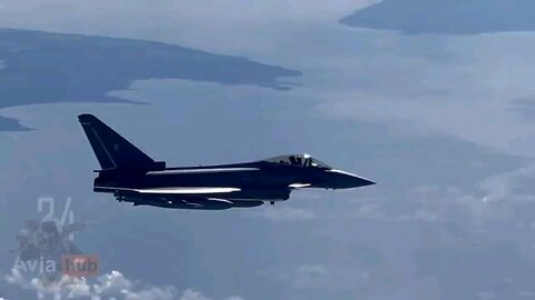 The crew of the Russian Aerospace Forces Sukhoi Su-30SM fighter jet appears to be taking the baton