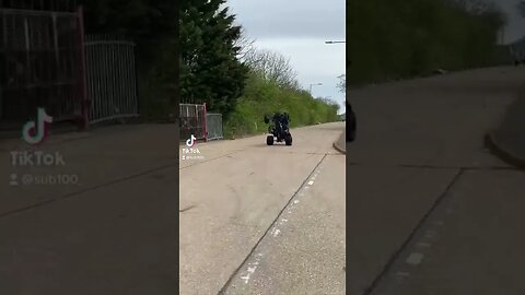 QUADBIKE 12 O CLOCK WHEELIE #bikelife #wheelie #quadbike #speed #yamaha